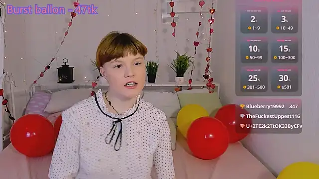 DreamyLuna online show from January 26, 2025, 2:45 am