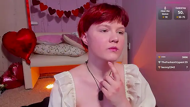 DreamyLuna online show from February 8, 2025, 12:28 am