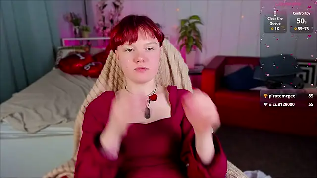 DreamyLuna online show from February 17, 2025, 12:32 am