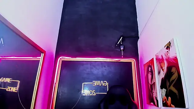 Isabella stanford2 online show from November 10, 2025, 8:30 pm