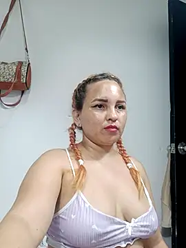 Agatha browser online show from March 4, 2025, 12:55 pm