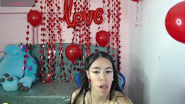 stephania t online show from February 14, 2025, 4:52 pm