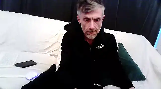 unclestefansdick online show from March 10, 2025, 7:10 am