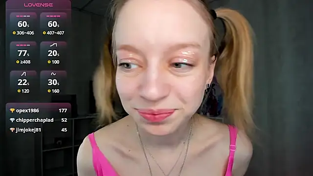 Michelle Blond online show from January 25, 2025, 10:29 am