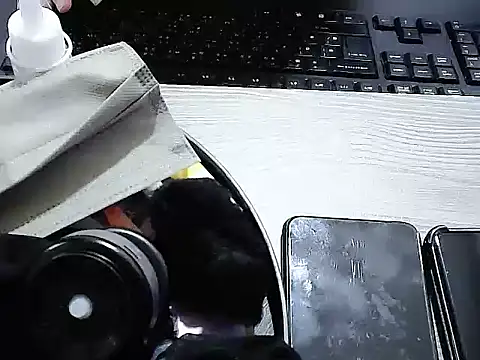 yourz tw online show from March 25, 2026, 5:52 pm