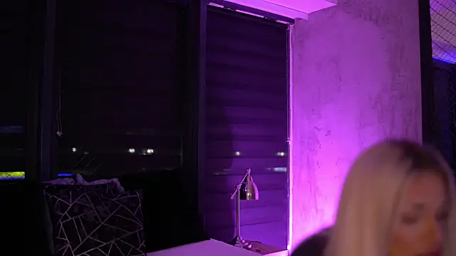 Candy Ivy online show from November 1, 2025, 7:05 pm