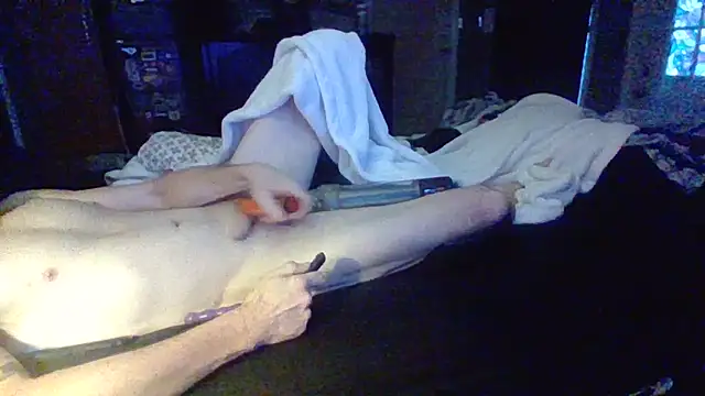 ThatPlatinumD online show from February 19, 2026, 11:45 pm