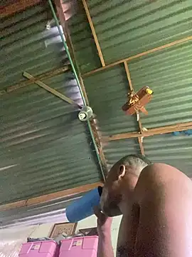 Snapshot of ElNegroRony chatting on December 3, 2024, 7:11 pm ElNegroRony online show from December 3, 2024, 7:11 pm