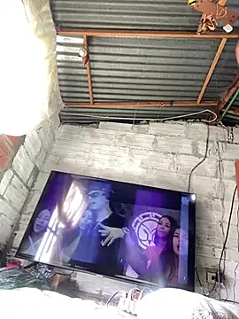 Snapshot of ElNegroRony chatting on December 21, 2024, 8:43 pm ElNegroRony online show from December 21, 2024, 8:43 pm