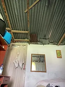 Snapshot of ElNegroRony chatting on January 16, 2025, 5:23 pm ElNegroRony online show from January 16, 2025, 5:23 pm