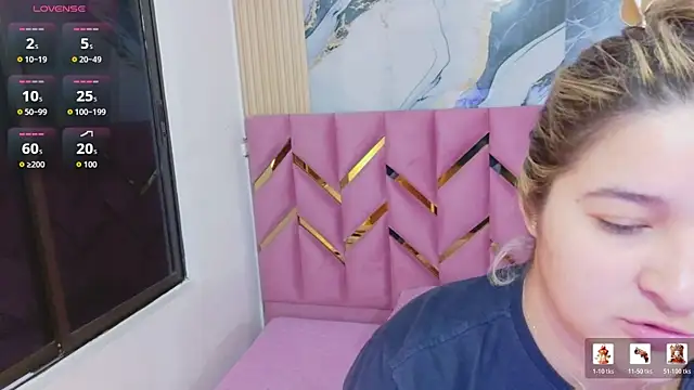 collegepawglovedaddy online show from April 15, 2026, 7:58 pm