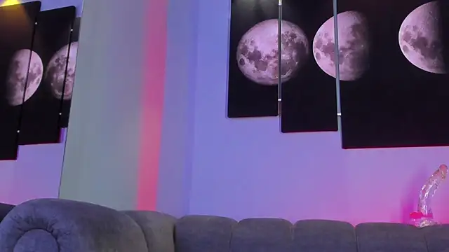 Snapshot of maddy_walker chatting on December 19, 2024, 6:56 pm maddy walker online show from December 19, 2024, 6:56 pm