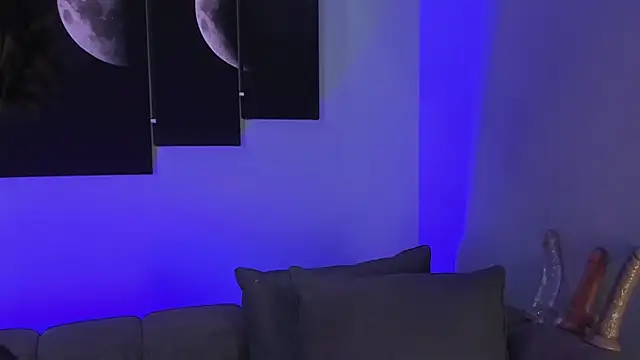 Snapshot of maddy_walker chatting on January 10, 2025, 8:37 pm maddy walker online show from January 10, 2025, 8:37 pm