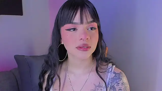 Snapshot of maddy_walker chatting on January 15, 2025, 9:09 pm maddy walker online show from January 15, 2025, 9:09 pm