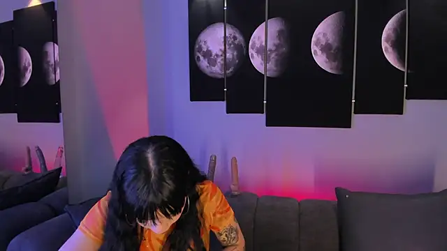 Snapshot of maddy_walker chatting on January 23, 2025, 8:13 pm maddy walker online show from January 23, 2025, 8:13 pm