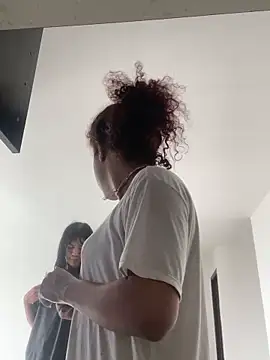 zahrivk1 online show from March 12, 2025, 7:38 pm