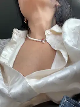 Snapshot of -OLYA- chatting on February 26, 2025, 12:47 pm -OLYA- online show from February 26, 2025, 12:47 pm