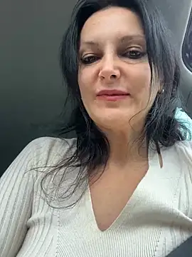 Snapshot of -OLYA- chatting on February 28, 2025, 11:14 am -OLYA- online show from February 28, 2025, 11:14 am