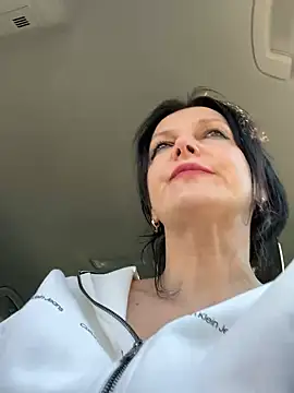 Snapshot of -OLYA- chatting on March 3, 2025, 1:53 pm -OLYA- online show from March 3, 2025, 1:53 pm