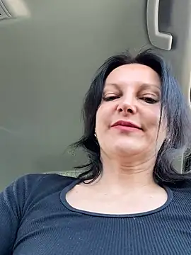 Snapshot of -OLYA- chatting on March 10, 2025, 7:32 am -OLYA- online show from March 10, 2025, 7:32 am