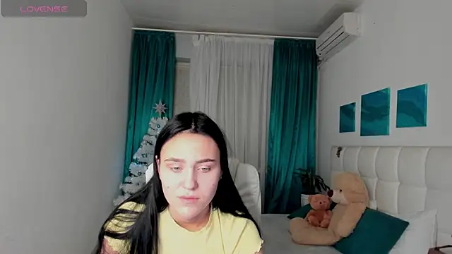 Snapshot of CooperAllana chatting on December 27, 2024, 7:08 am CooperAllana online show from December 27, 2024, 7:08 am
