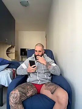Snapshot of Gioeltoro89 chatting on April 7, 2026, 3:23 pm Gioeltoro89 online show from April 7, 2026, 3:23 pm