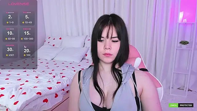 ClaireFaers  online show from March 2, 2025, 12:32 pm