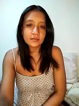 Snapshot of cami_victoria chatting on February 8, 2025, 8:10 pm cami victoria online show from February 8, 2025, 8:10 pm