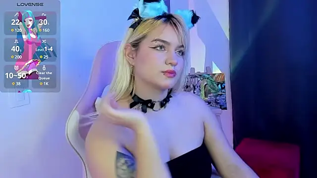 Snapshot of Pretty__zoe chatting on February 7, 2025, 5:41 am Pretty  zoe online show from February 7, 2025, 5:41 am