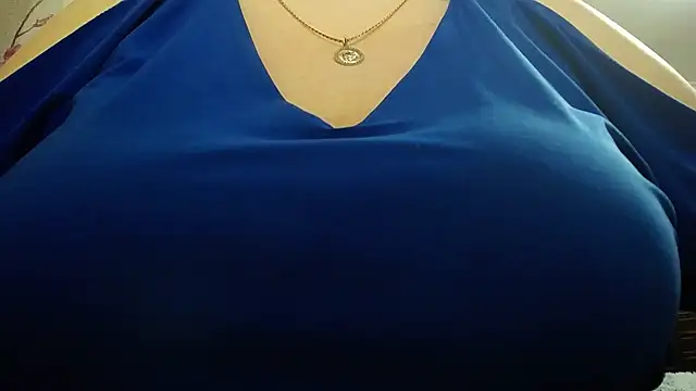 Snapshot of Lady_Boom_Wild_ chatting on December 21, 2024, 1:21 pm Lady Boom Wild online show from December 21, 2024, 1:21 pm