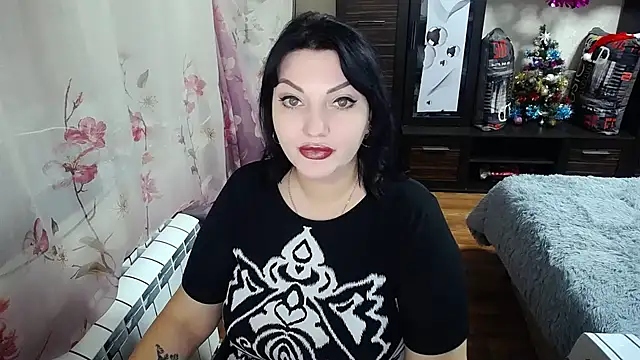 Snapshot of Lady_Boom_Wild_ chatting on December 23, 2024, 7:41 pm Lady Boom Wild online show from December 23, 2024, 7:41 pm