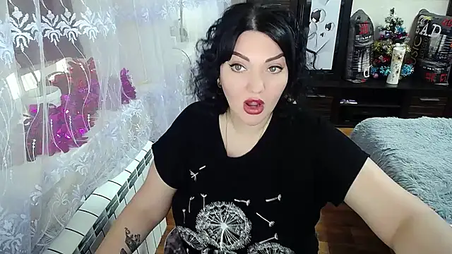 Snapshot of Lady_Boom_Wild_ chatting on January 17, 2025, 9:06 am Lady Boom Wild online show from January 17, 2025, 9:06 am