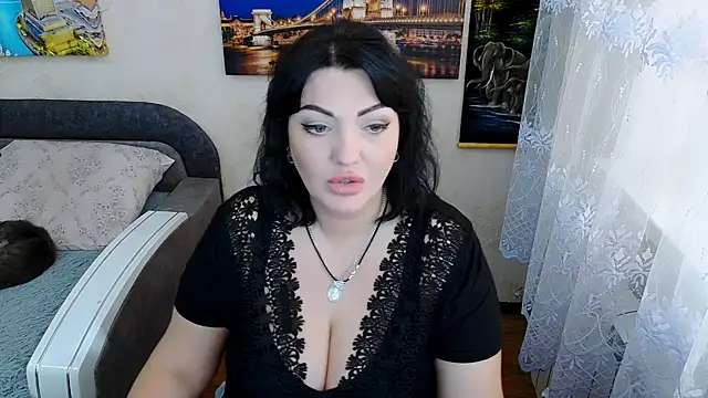 Snapshot of Lady_Boom_Wild_ chatting on October 13, 2025, 10:04 am Lady Boom Wild online show from October 13, 2025, 10:04 am