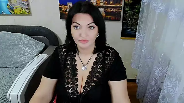 Snapshot of Lady_Boom_Wild_ chatting on October 15, 2025, 3:56 pm Lady Boom Wild online show from October 15, 2025, 3:56 pm