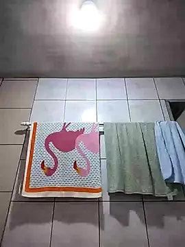 LOIROGOSTOSO87 online show from March 20, 2025, 10:40 pm