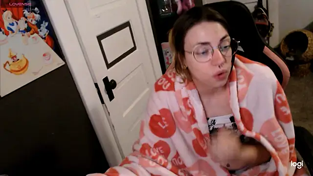 KSwonderland6 online show from February 23, 2026, 3:59 am