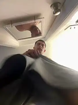 StarringSumac online show from March 15, 2026, 10:49 pm