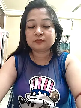 Snapshot of Royalgirl667 chatting on December 2, 2024, 4:20 pm Royalgirl667 online show from December 2, 2024, 4:20 pm