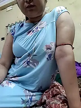 Snapshot of Royalgirl667 chatting on December 11, 2024, 4:53 pm Royalgirl667 online show from December 11, 2024, 4:53 pm