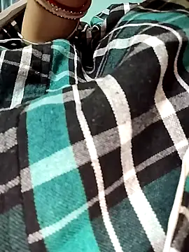 Snapshot of Royalgirl667 chatting on December 26, 2024, 4:25 pm Royalgirl667 online show from December 26, 2024, 4:25 pm