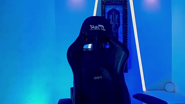 Snapshot of jamescurli_ chatting on January 12, 2025, 4:10 am jamescurli  online show from January 12, 2025, 4:10 am