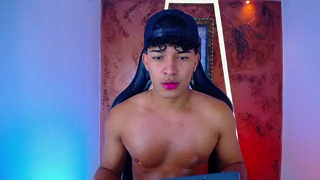 Snapshot of jamescurli_ chatting on February 25, 2025, 7:20 am jamescurli  online show from February 25, 2025, 7:20 am