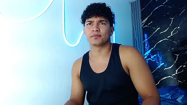 Snapshot of jamescurli_ chatting on October 29, 2025, 1:52 am jamescurli  online show from October 29, 2025, 1:52 am