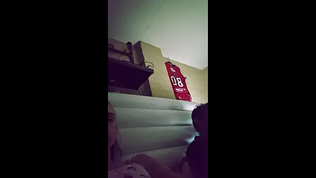 Snapshot of hornycouple6110 chatting on October 12, 2025, 9:58 pm hornycouple6110 online show from October 12, 2025, 9:58 pm