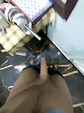 Snapshot of Dexiboy chatting on December 2, 2024, 11:01 am Dexiboy online show from December 2, 2024, 11:01 am