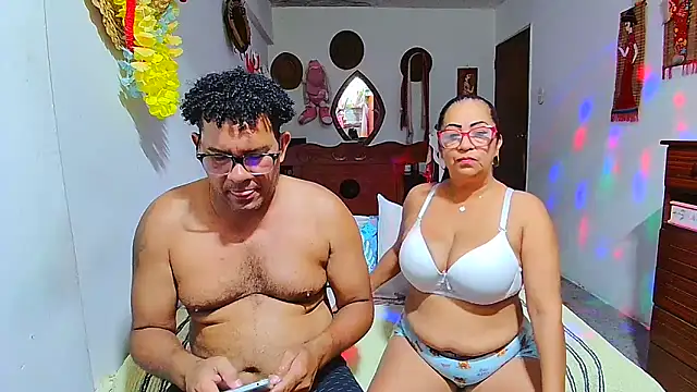 rosi pamela online show from April 18, 2026, 3:27 pm