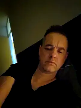 Snapshot of Hectorthyssen1 chatting on December 27, 2024, 8:45 am Hectorthyssen1 online show from December 27, 2024, 8:45 am