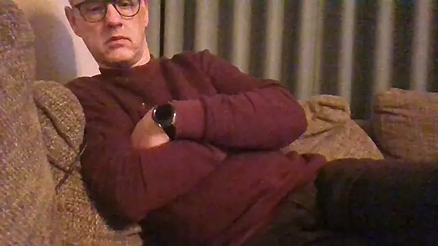 Snapshot of Hectorthyssen1 chatting on February 22, 2025, 11:46 pm Hectorthyssen1 online show from February 22, 2025, 11:46 pm