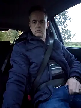 Snapshot of Hectorthyssen1 chatting on October 31, 2025, 4:08 pm Hectorthyssen1 online show from October 31, 2025, 4:08 pm