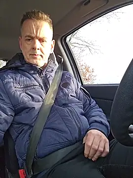 Hectorthyssen1 online show from February 12, 2026, 3:18 pm